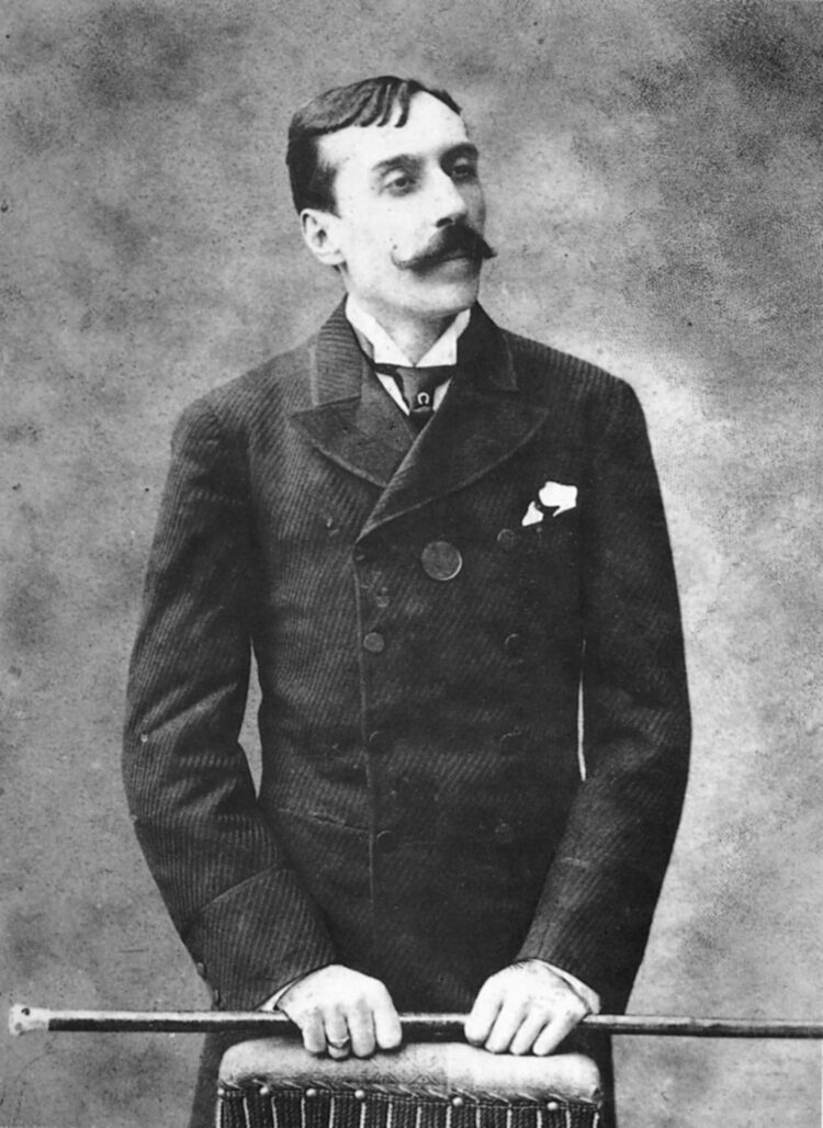 Narrativas paralelas marcam a escrita madura de Eça de Queirós