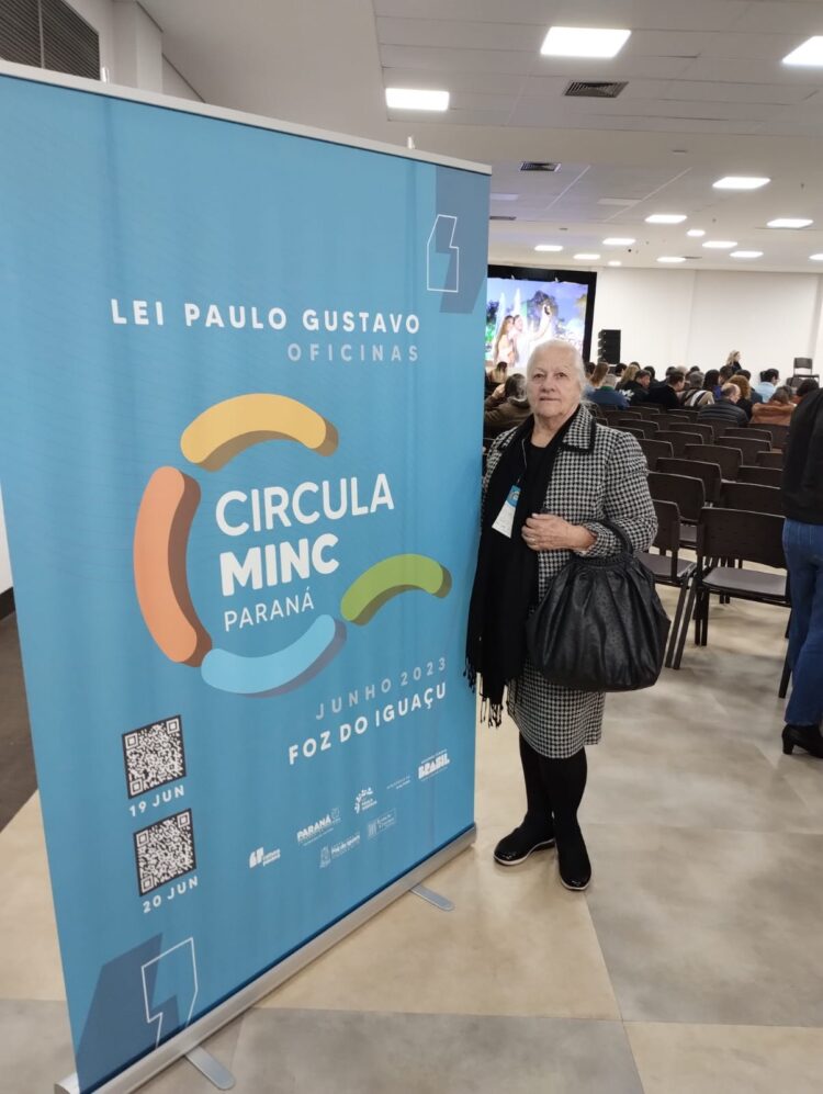 Servidores participam de oficinas para  captar recursos para eventos culturais