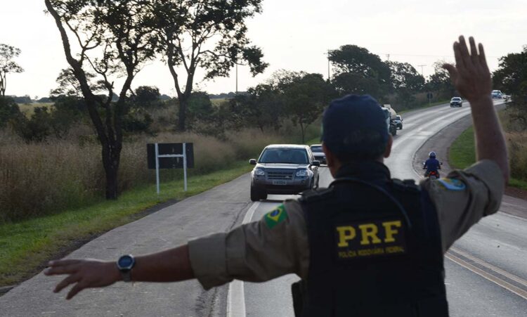 Mortes em acidentes de trânsito relacionados  a bebida alcoólica têm queda no Brasil