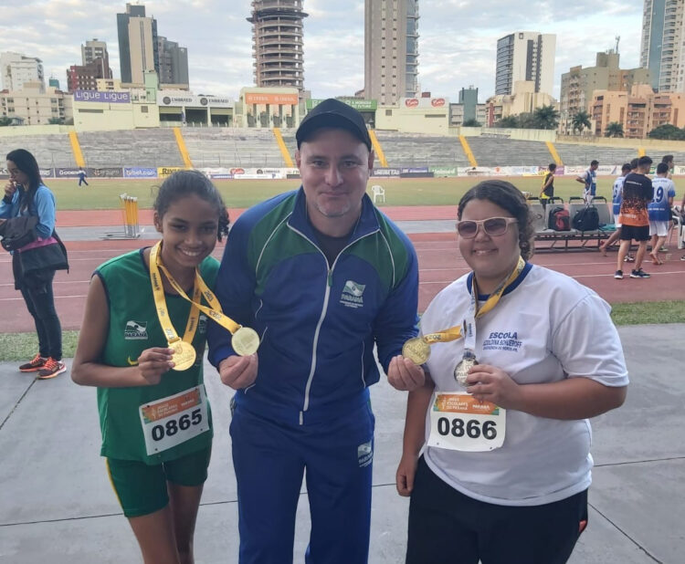 Alunas da APAE conquistam medalhas de ouro nos Jogos Escolares
