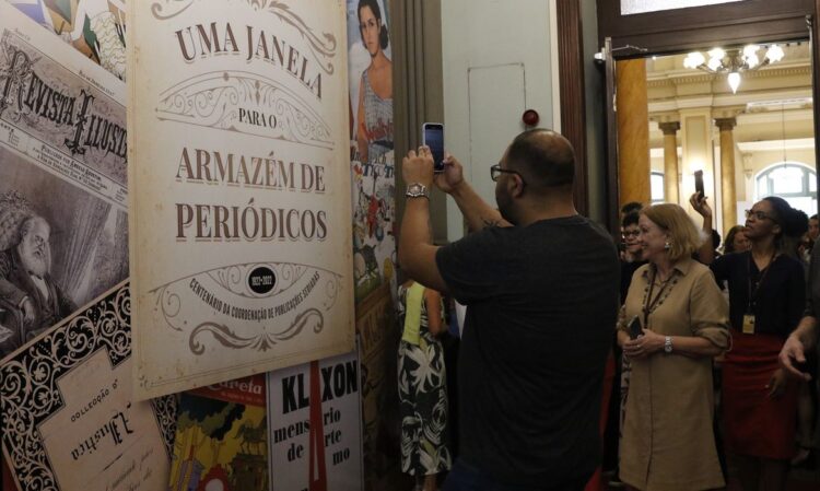 Exposição conta história dos periódicos do país