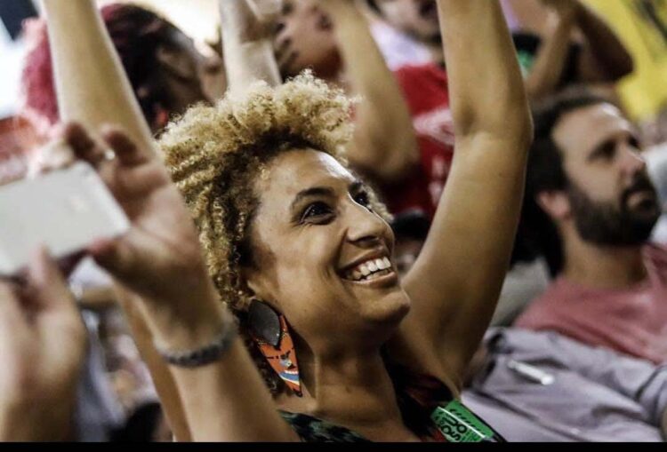 Polícia Federal prende suspeito de envolvimento na morte de Marielle Franco, no Rio