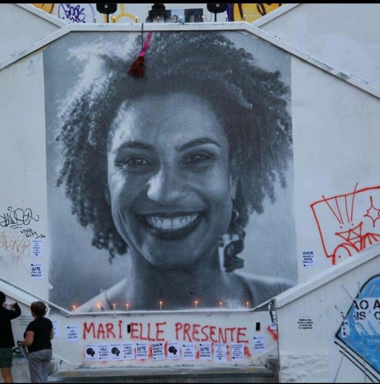 Ex-PM faz delação premiada e assume participação na morte de Marielle Franco, diz Dino