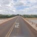 Caminhoneiro perde o controle do caminhão e tomba na PR-492