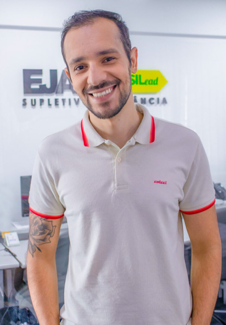 Ou, o primeiro passo é a educação