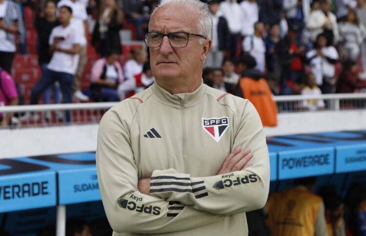 Dorival adia São Paulo com ‘quarteto mágico’ em campo