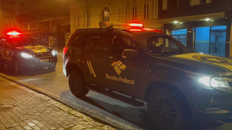 Receita e PF combatem desvios de recursos  públicos e sonegação fiscal na área de saúde