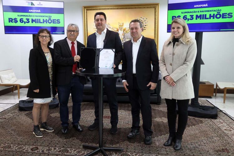 Ratinho Junior libera mais R$ 27,1 milhões do programa Asfalto Novo, Vida Nova