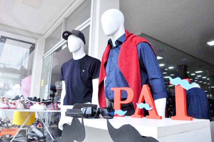 Sindicatos confirmam permissão para  abertura do comércio nesta sexta até 22h