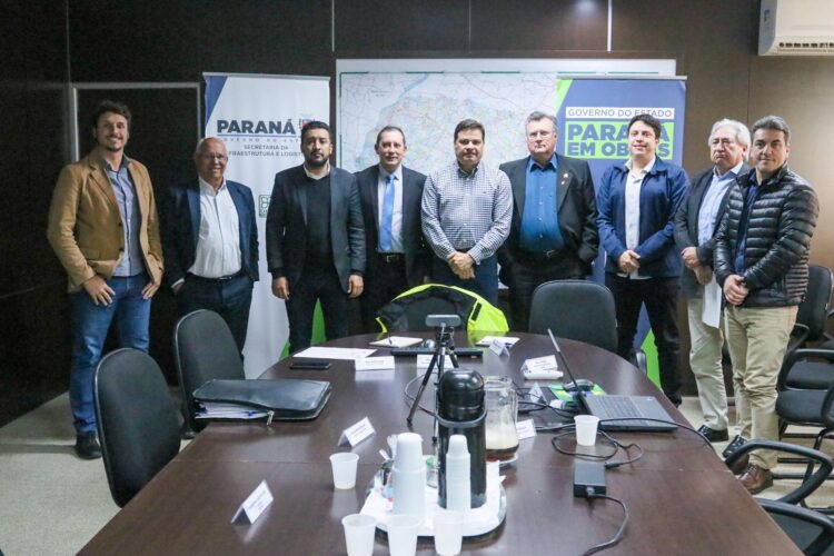 Grupo de Paranavaí busca apoio do  Estado para readequação da PR-218
