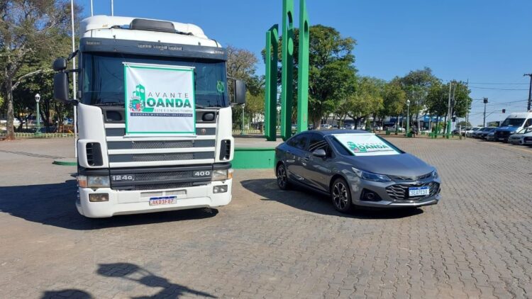 Loanda anuncia chegada de novos veículos para uso da administração