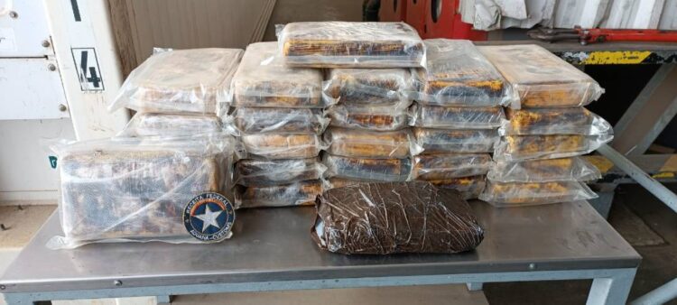 Receita Federal apreende 34,5 kg de cocaína no Porto de Paranaguá/PR