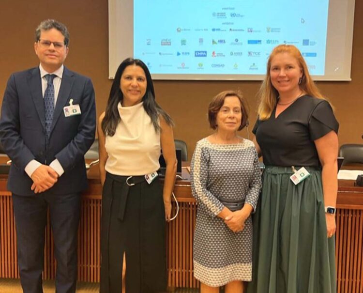 TCE destaca controle social em encontro  de Escolas de Gestão na ONU, em Genebra