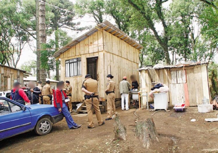 Justiça arquiva denúncia de triplo homicídio  em Araucária por falta de provas