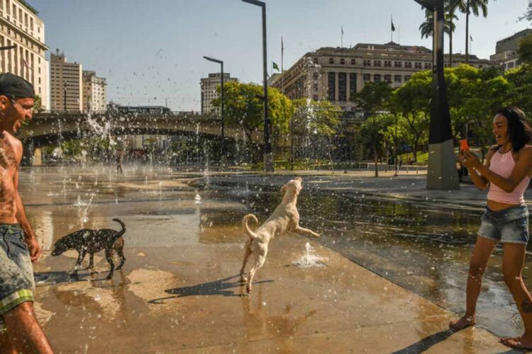 Verão no Brasil deve ter recorde de calor e pouca chuva