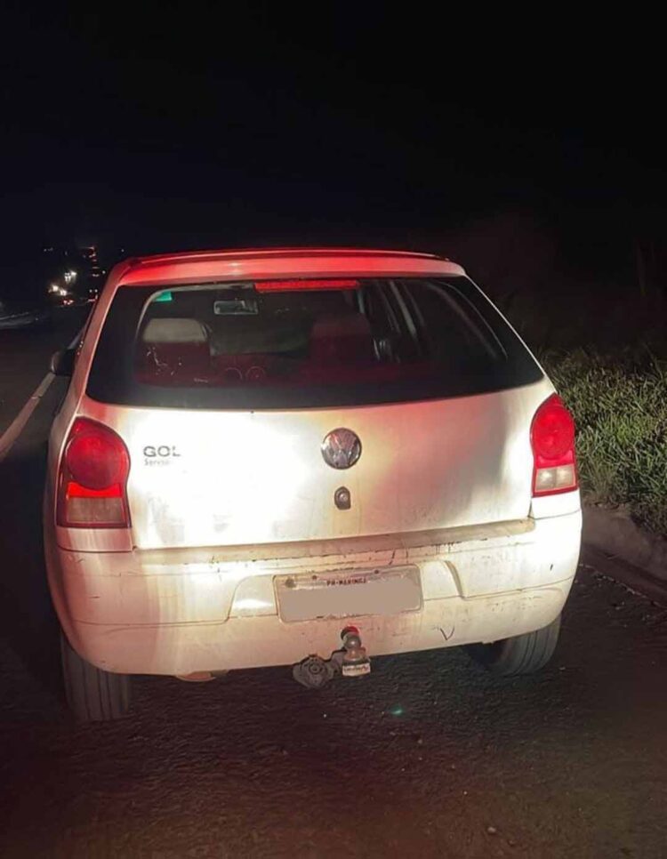 Veículo furtado é recuperado pela Polícia Militar em Nova Esperança