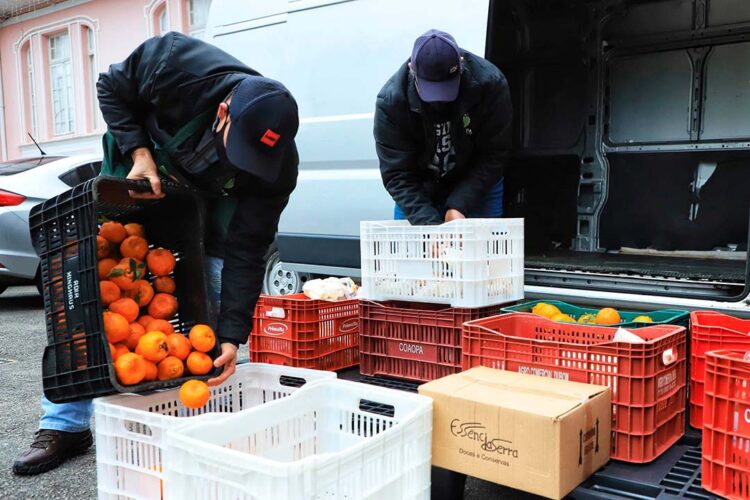 Governo divulga edital de R$ 60 milhões do  Compra Direta, que apoia pequenos agricultores