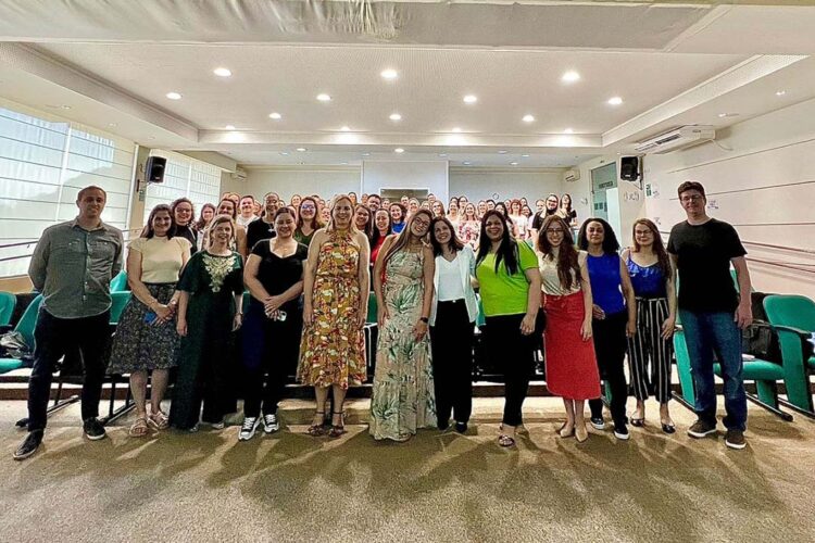 Encontro discute cuidado e acesso aos serviços de saúde