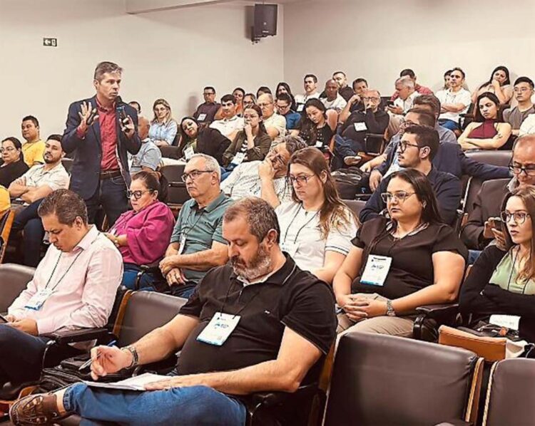 Prefeituras do Noroeste debatem com o TCE-PR como melhorar arrecadação