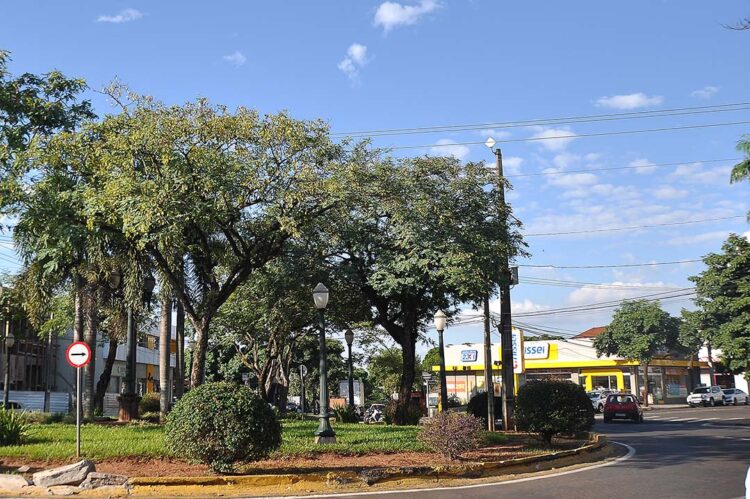 Fim de semana terá tempo estável e elevação de temperaturas em Paranavaí