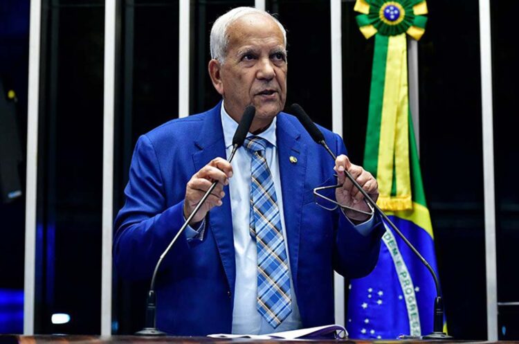 Aprovada PEC que limita decisões monocráticas no STF