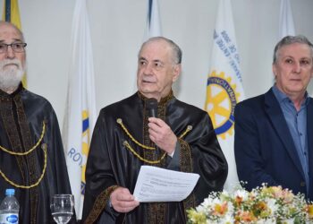 Não é pedir demais