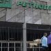 Petrobras reduz preço da gasolina e aumenta o do diesel