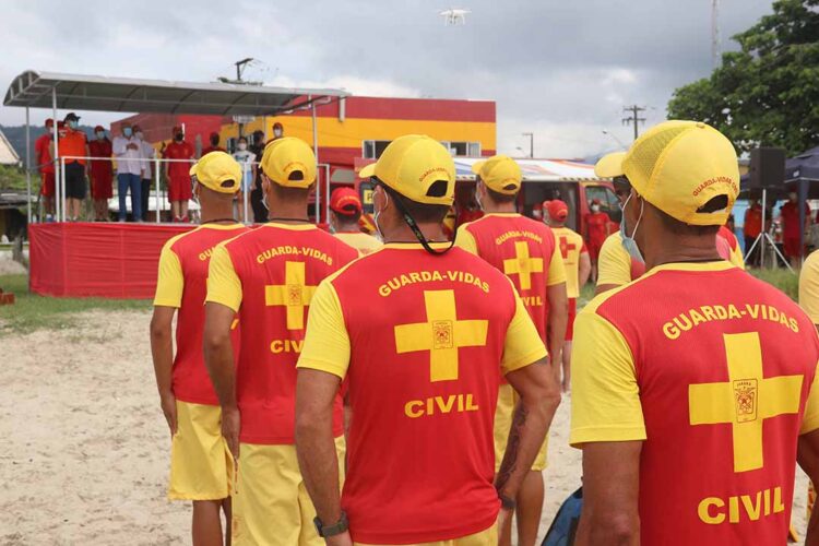 Corpo de Bombeiros abre inscrições para curso de guarda-vidas civil voluntário