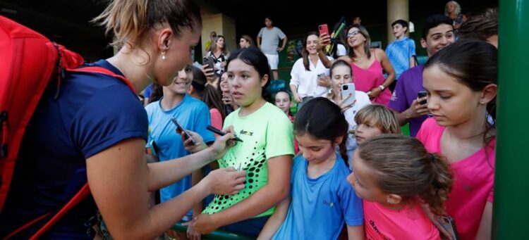 Bia Haddad termina a temporada na  11ª colocação do ranking mundial