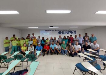 Gestores e técnicos da Região Noroeste  participam de treinamento sobre resíduos sólidos