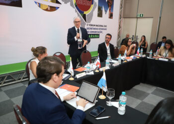Relação sincera do poder público com  imprensa é tema de Fórum Nacional