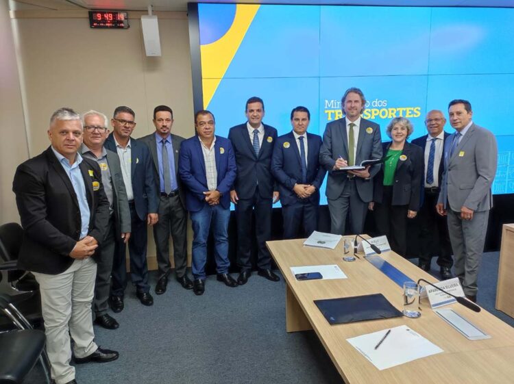 Duplicação da BR-376 avança em Brasília