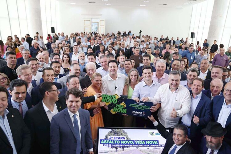 Governador anuncia R$ 132 milhões  para nova fase do Asfalto Novo