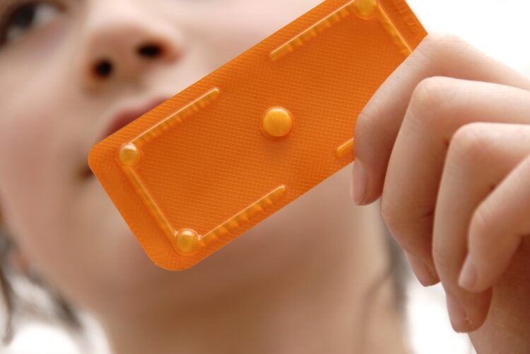 Pesquisa aponta uso exacerbado do medicamento  com riscos e falta de informação entre jovens