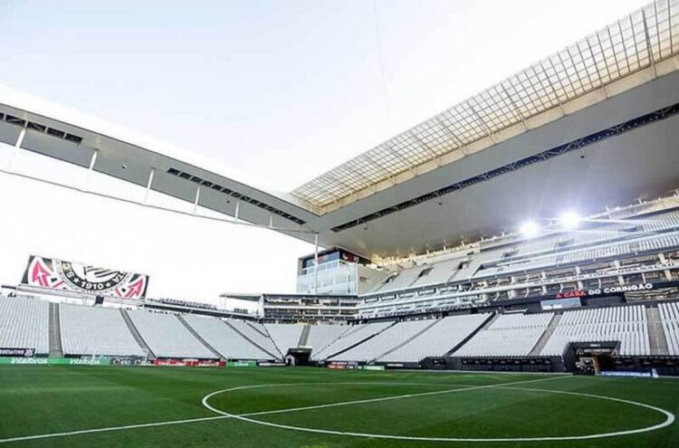Corinthians faz proposta à Caixa para quitar dívida da arena