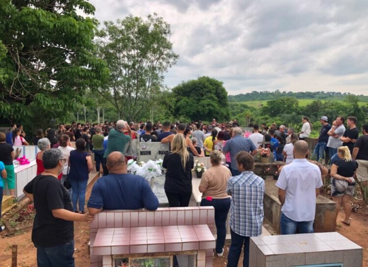 Despedida de Yuri Moreira é marcada por forte comoção