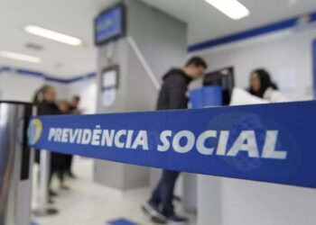 INSS retoma atendimento nas agências e vai liberar auxílio-doença em unidades que perito faltar