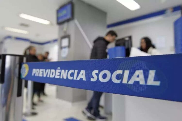INSS retoma atendimento nas agências e vai liberar auxílio-doença em unidades que perito faltar