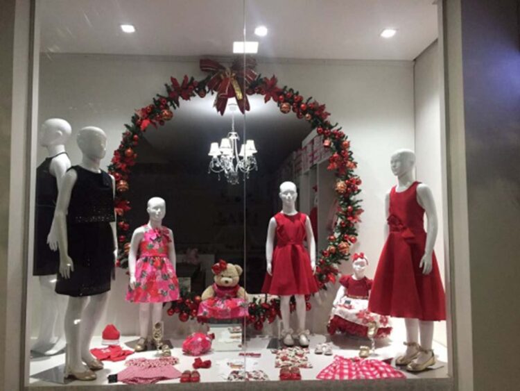 Inscrições do concurso de enfeites natalinos  de vitrines e fachadas começam na quinta-feira