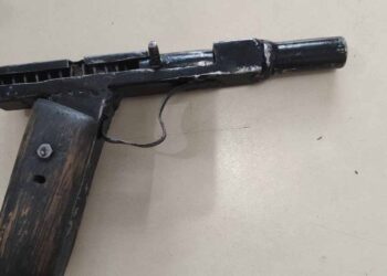 Adolescentes são detidos após tentativa de assalto à mão armada