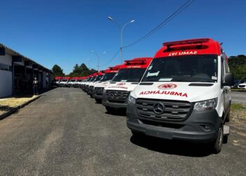 Paraná recebe 15 ambulâncias do Ministério da Saúde para serviço de urgência e emergência