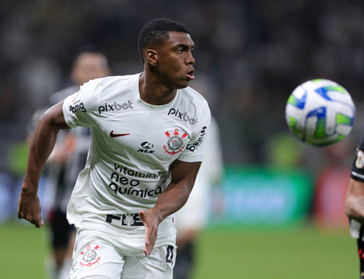 Clube deve vender atacante para clube belga por R$ 16 milhões