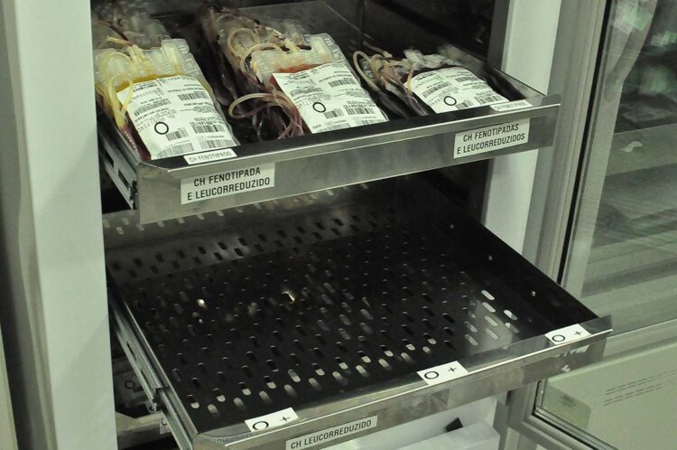 Hemonúcleo de Paranavaí alerta para  baixo estoque de sangue e pede doações