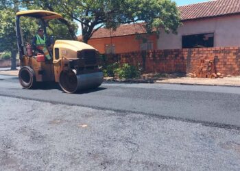 Prefeitura de Santo Antônio do Caiuá inicia obras de recape