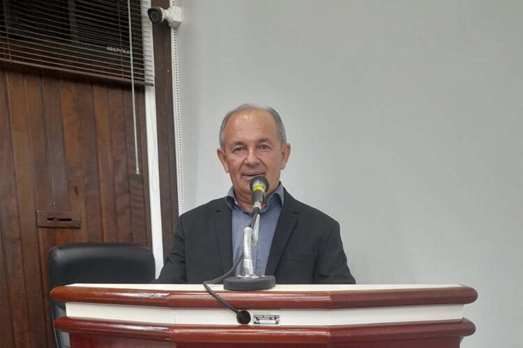 Vereador cobra solução para o problema dos  alagamentos na Rua Rio Grande do Norte