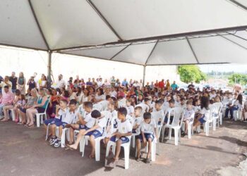 Inaugurada escola na sede do município