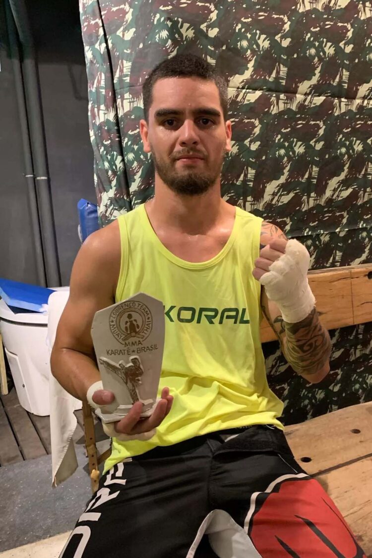 Paranavaiense busca vaga nas principais competições de MMA do Brasil