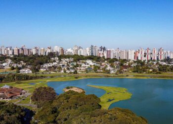 Oito municípios paranaenses integram a lista das 100 maiores economias do País 