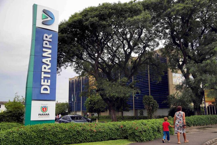 Governo do Estado congela novamente as taxas do Detran para 2024