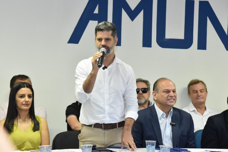 “Vamos cobrar celeridade do governo”, diz Julio Leite sobre demandas da Região Noroeste